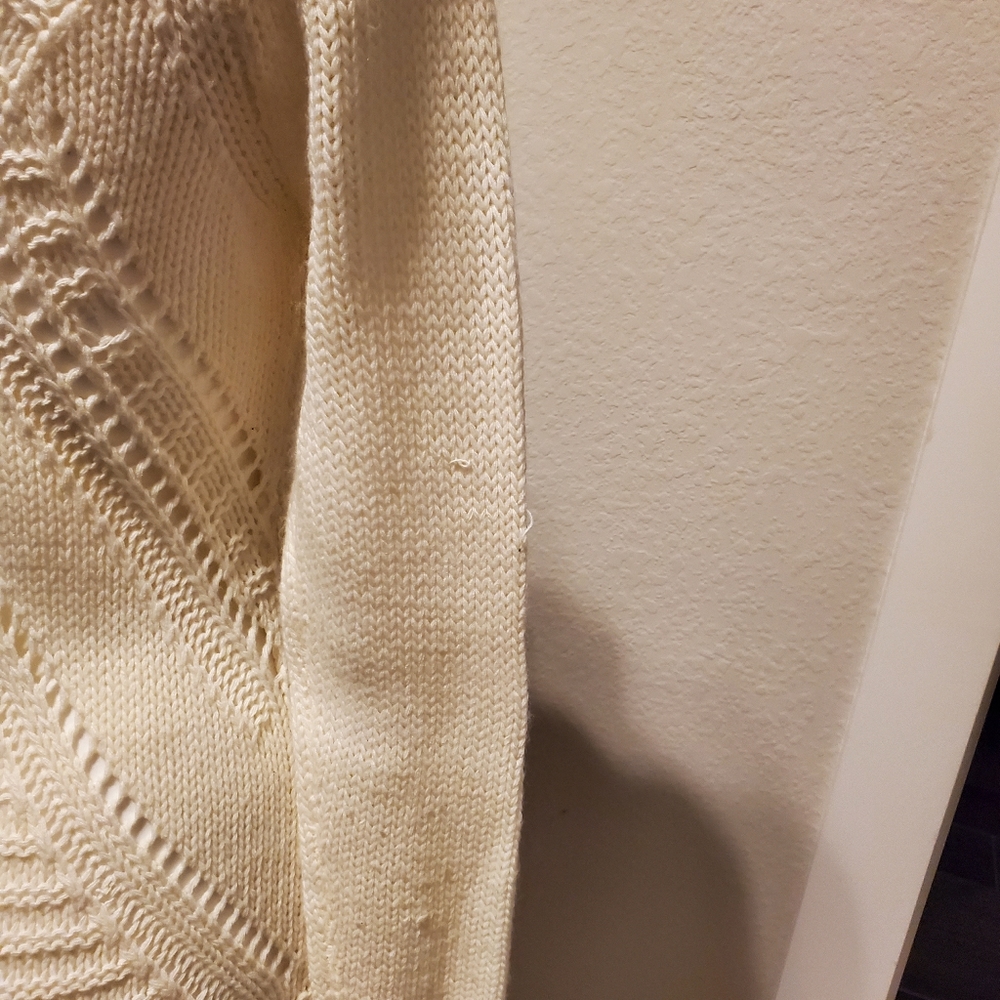 Bundle Sweaters - image 4